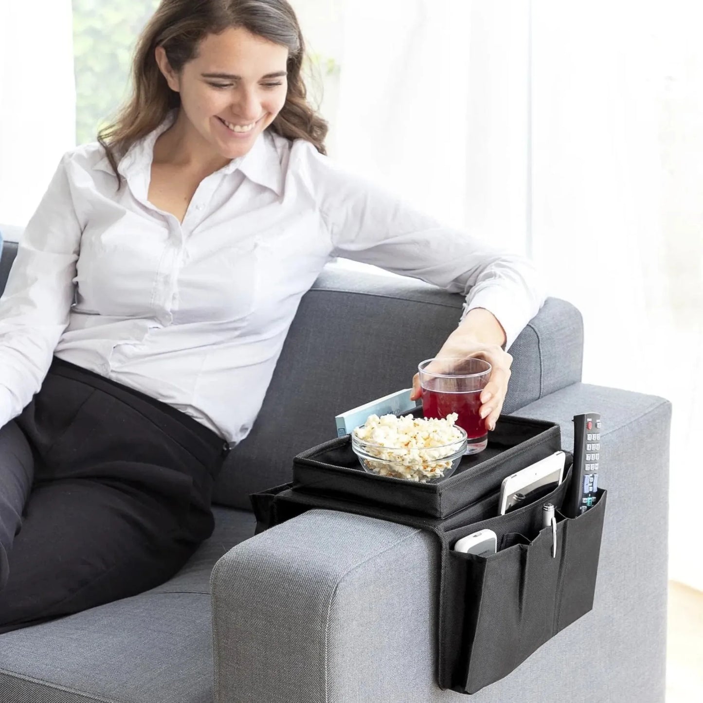 SofaPocket™ – Organizador de Sofá con Bandeja Superior y 6 Bolsillos
