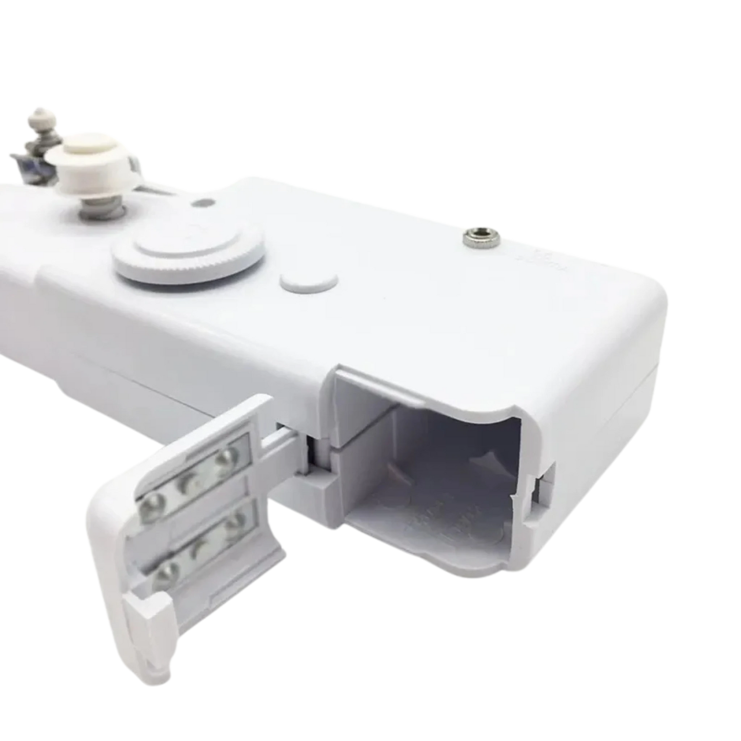 StitchGo™ – Máquina de Coser Portátil de Mano para Reparaciones Rápidas